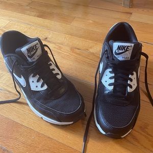 Nike Air Max 90